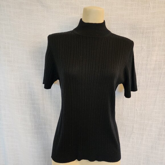 Chaus WL Silk Light Weight Ribbed Blk Short Sleeve Mock Turtleneck Sweater A317 - Picture 1 of 10
